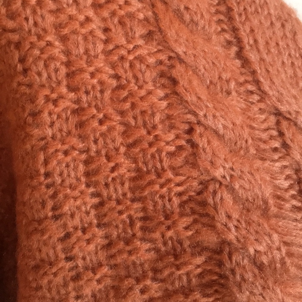 Blue B Cozy Pumpkin Spice Sweater, Chunky Knit ❤️ - Picture 5 of 10